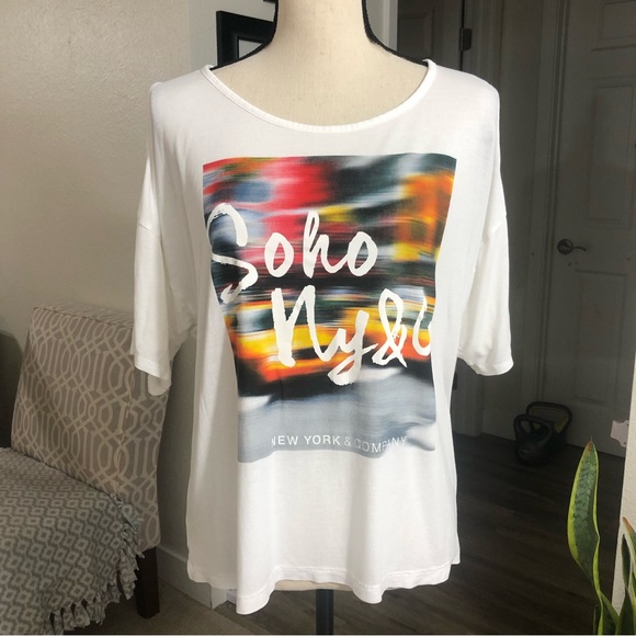 NEW YORK & CO Cold Shoulder SoHo Colorful Graphics Tee Sz XL - Picture 1 of 12